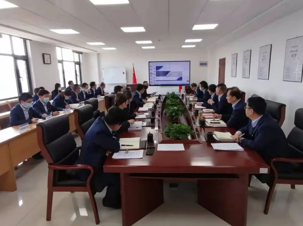 开云官方手机登录入口-开云(中国)
召开党委理论中心组集体学习会议(图2) 开云官方手机登录入口-开云(中国)
召开党委理论中心组集体学习会议(图2)