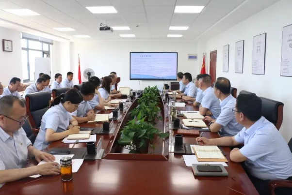 开云官方手机登录入口-开云(中国)
召开党委理论中心组集体学习会议(图2)