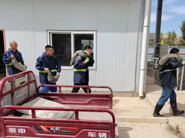 开云官方手机登录入口-开云(中国)
城东污水处理公司开展防汛应急演练活动(图2)